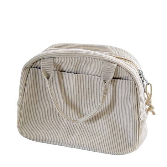 spacious lunch bag 